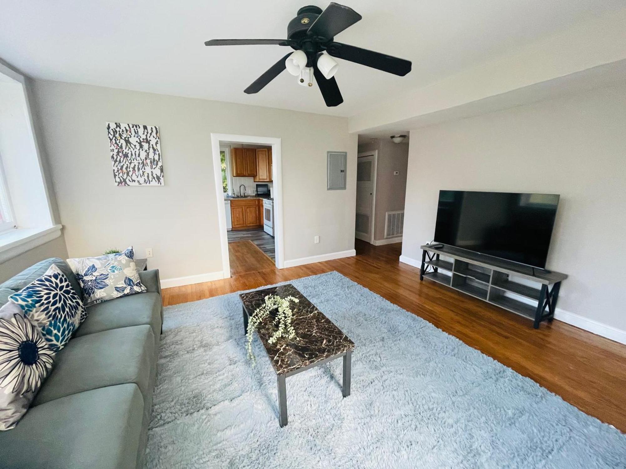 Charming 2br House In *