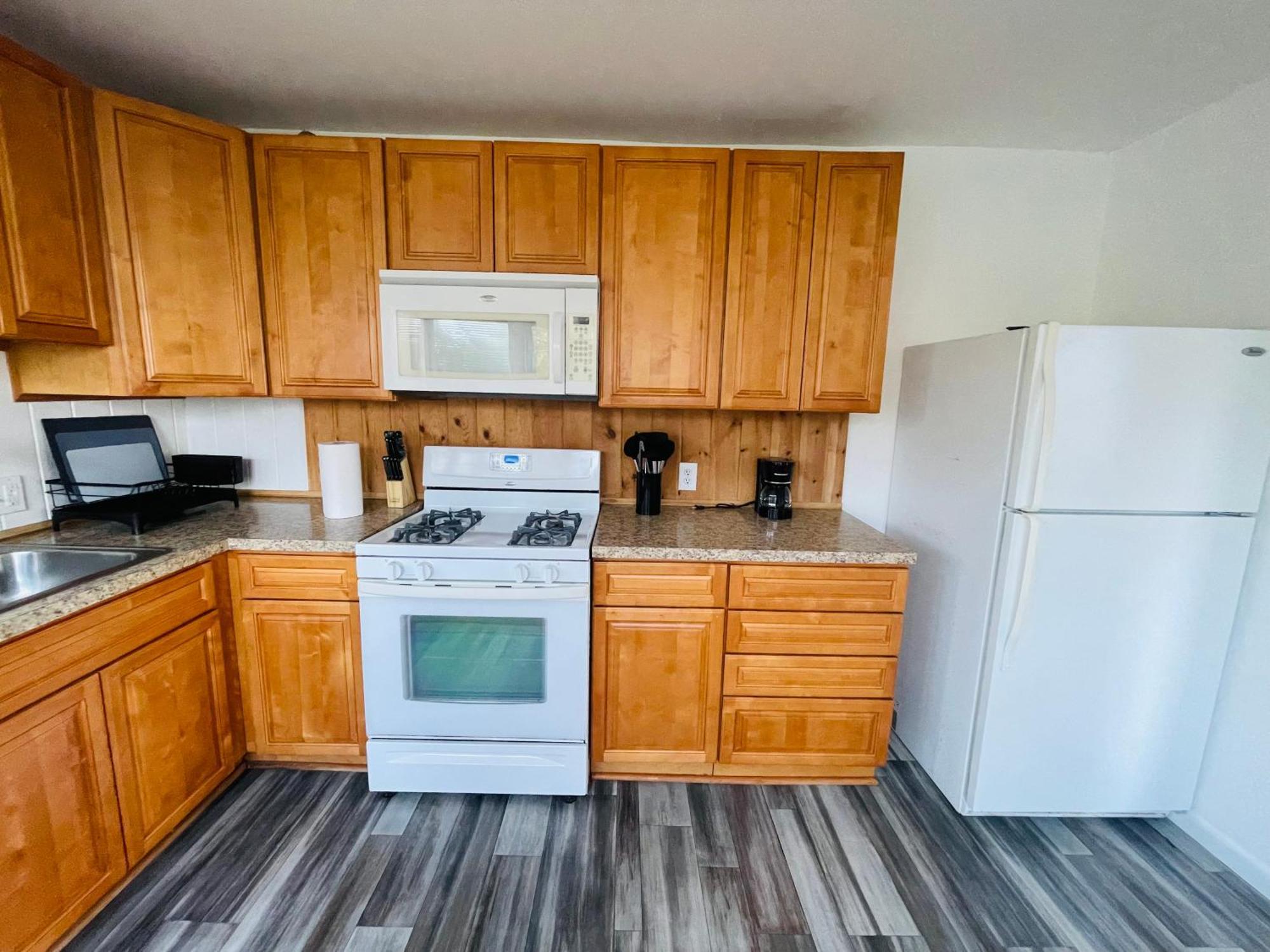 Charming 2br House In Apartment Elkins Park